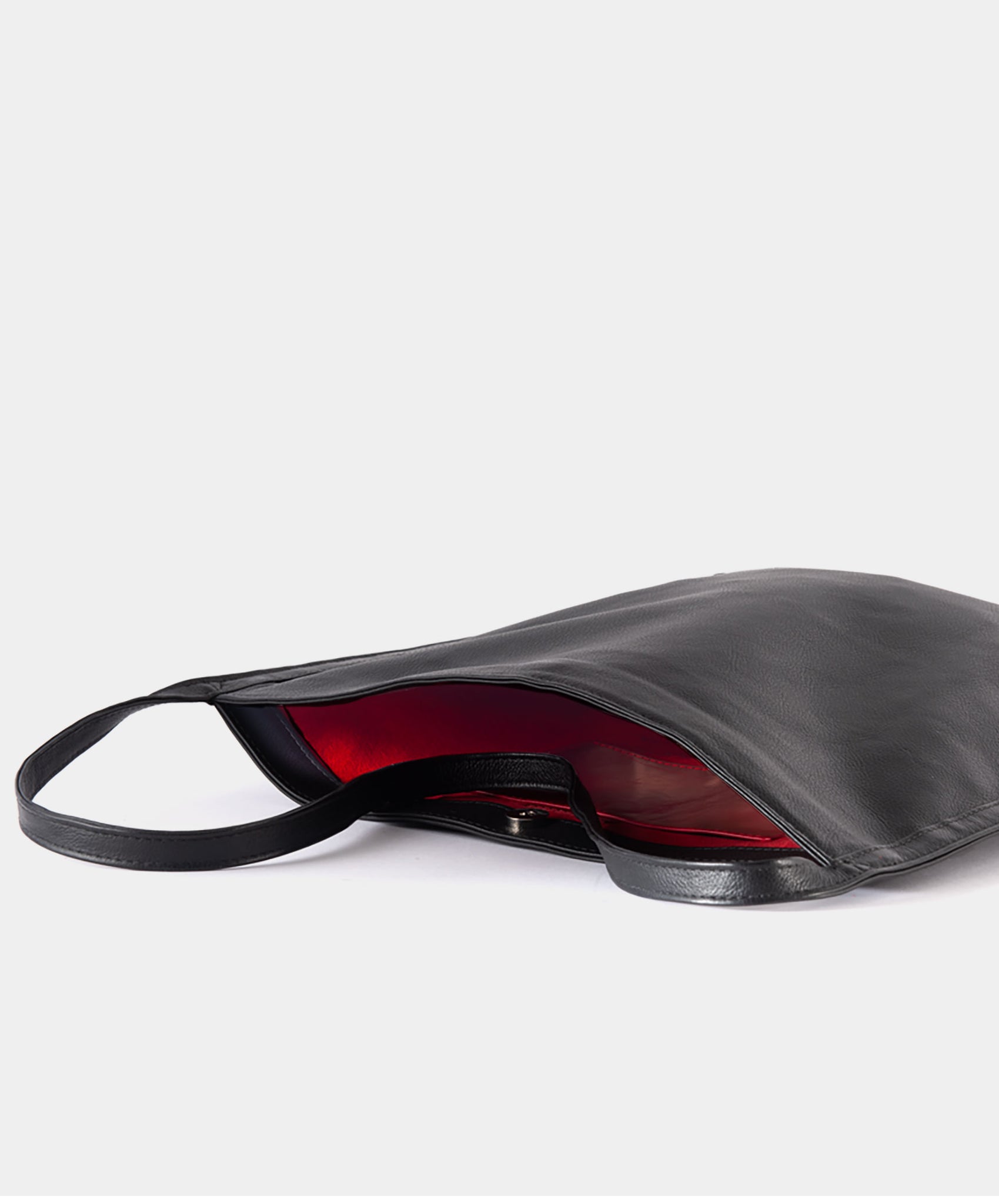 CROSS-BODY PORTFOLIO