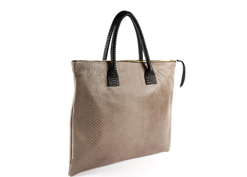 PORTFOLIO TOTE